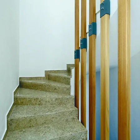 Two-bedroom In Vranici *