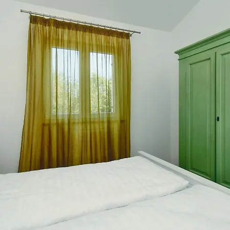 Apartment Two-bedroom In Vranici Porec